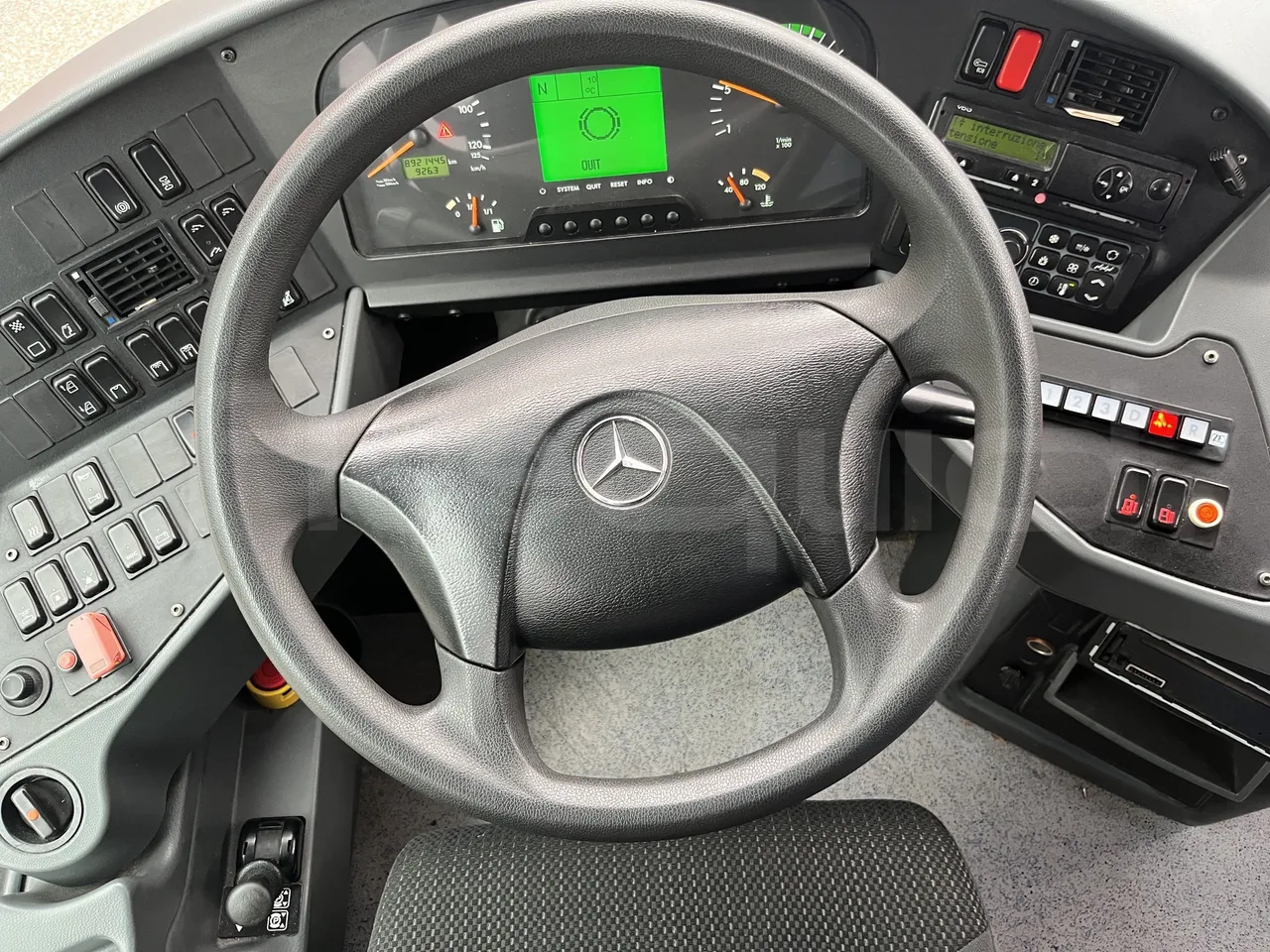 Mercedes-Benz Integro - Steering Wheel