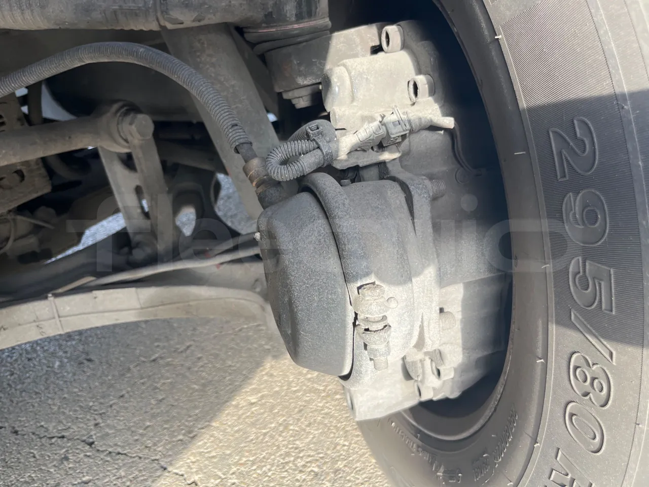 Irisbus Arway 160/01 - EUR5 - 243kW - 12.756m - front brake calipers left