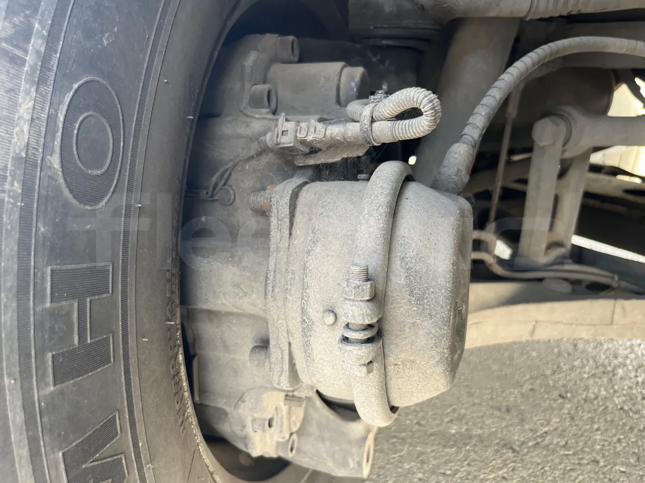 Irisbus Arway 160/01 - EUR5 - 243kW - 12.756m - front brake calipers right