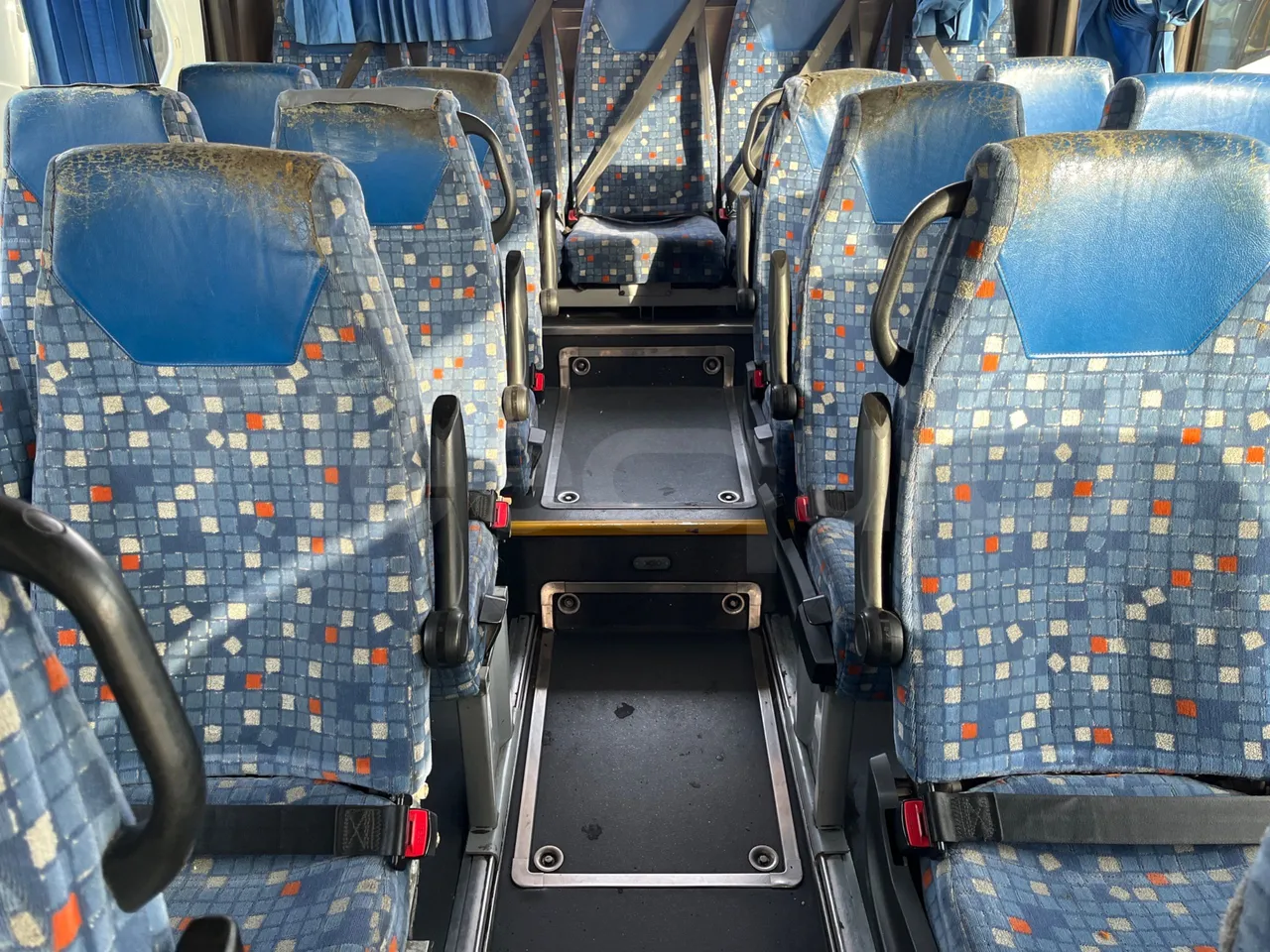 Irisbus Arway 160/01 - EUR5 - 243kW - 12.756m - floor hatches photo
