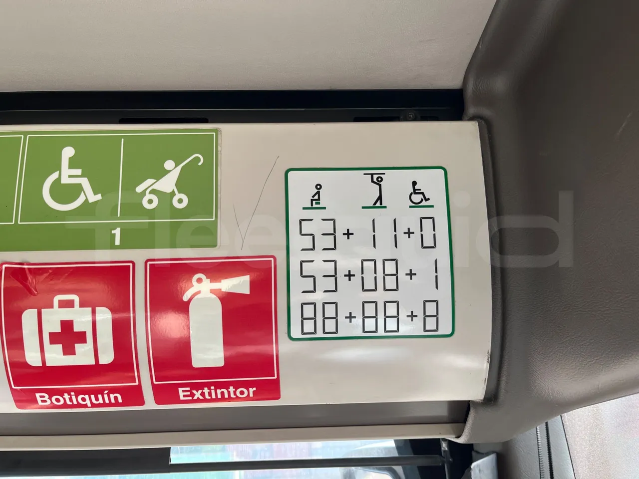 Irisbus Arway 160/01 - EUR5 - 243kW - 12.756m - seat plate photo