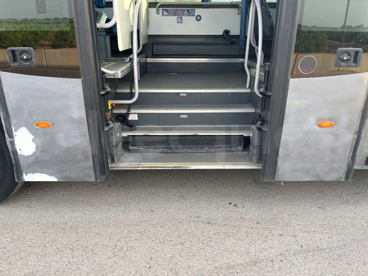 Irisbus Arway 160/01 - EUR5 - 243kW - 12.756m - platform open photo