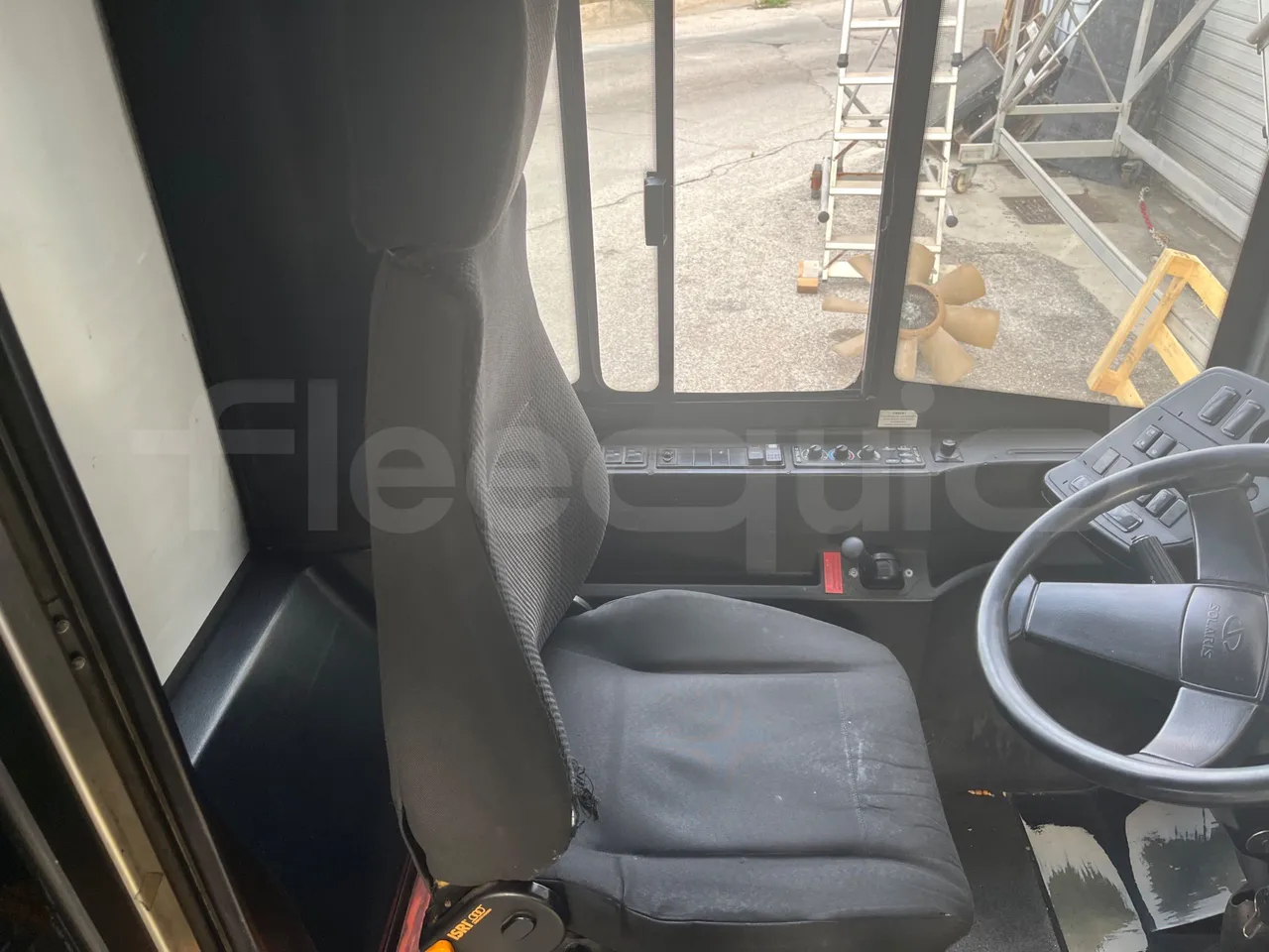 Solaris Urbino 12 - EUR5 - 188kW - 12m - driver's seat photo