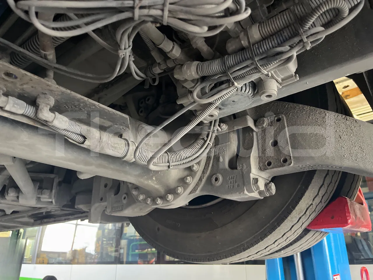 Solaris Urbino 12 - EUR5 - 188kW - 12m - axle 3 left side