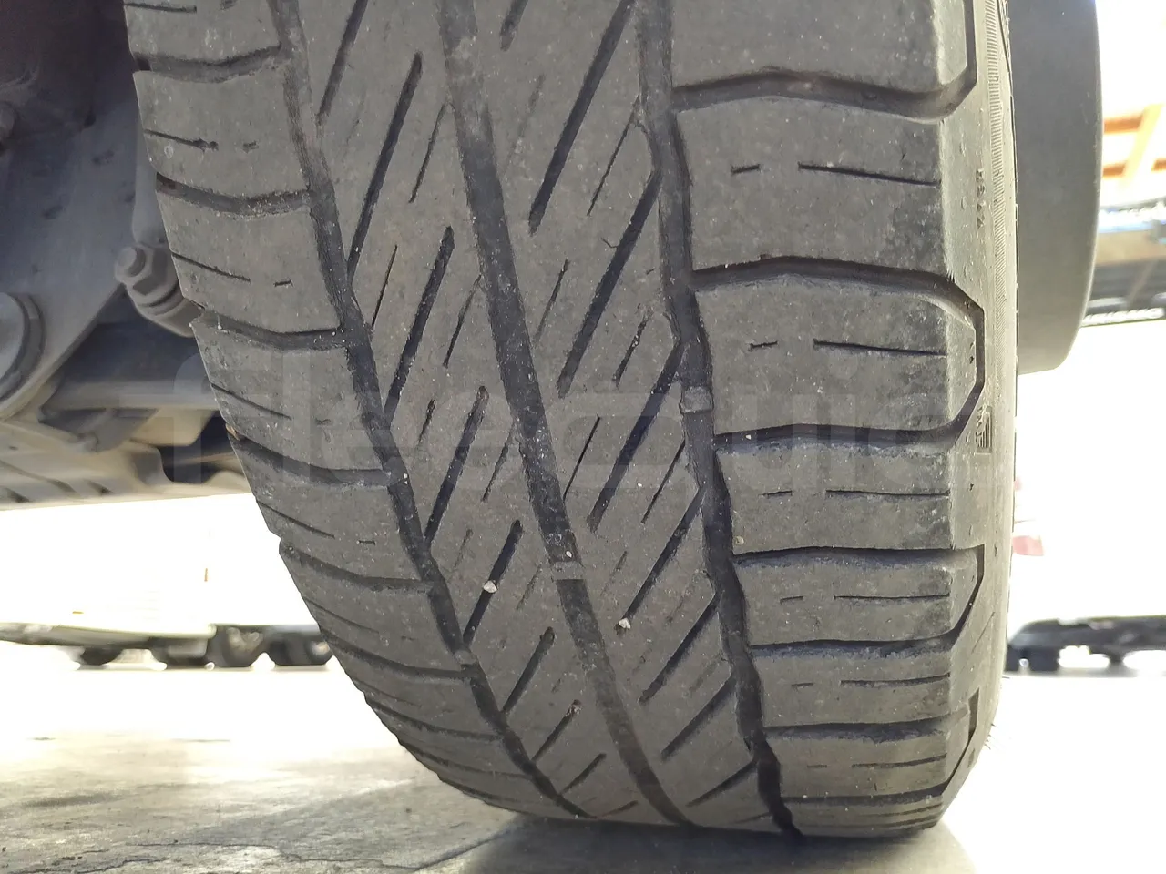 Iveco Indcar WGIVMY11 MOBI SCUOLABUS - EUR6 - 100Kw - 8,592m - tread condition front tires right