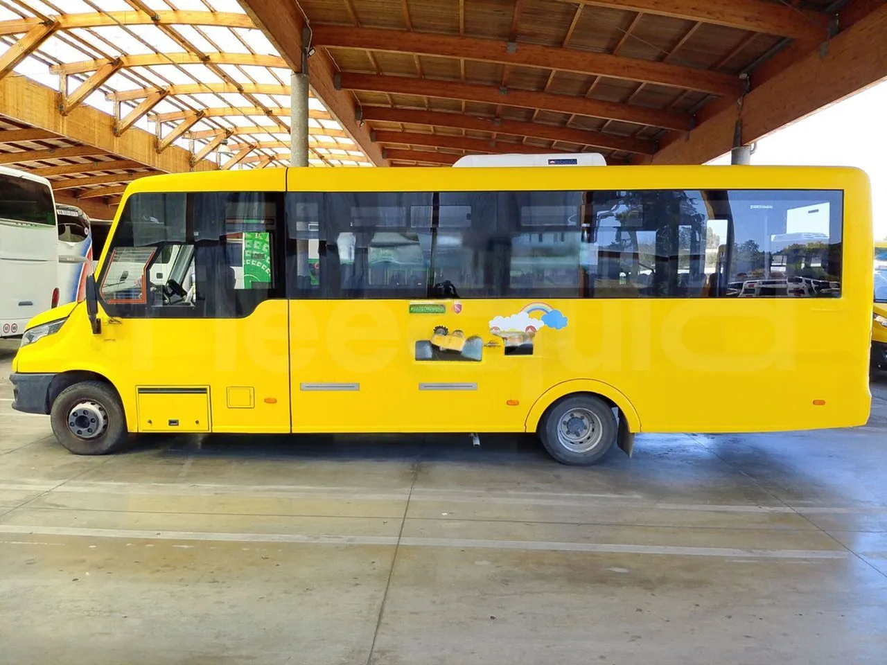Iveco Indcar WGIVMY11 MOBI SCUOLABUS - EUR6 - 100Kw - 8,592m - left side photo