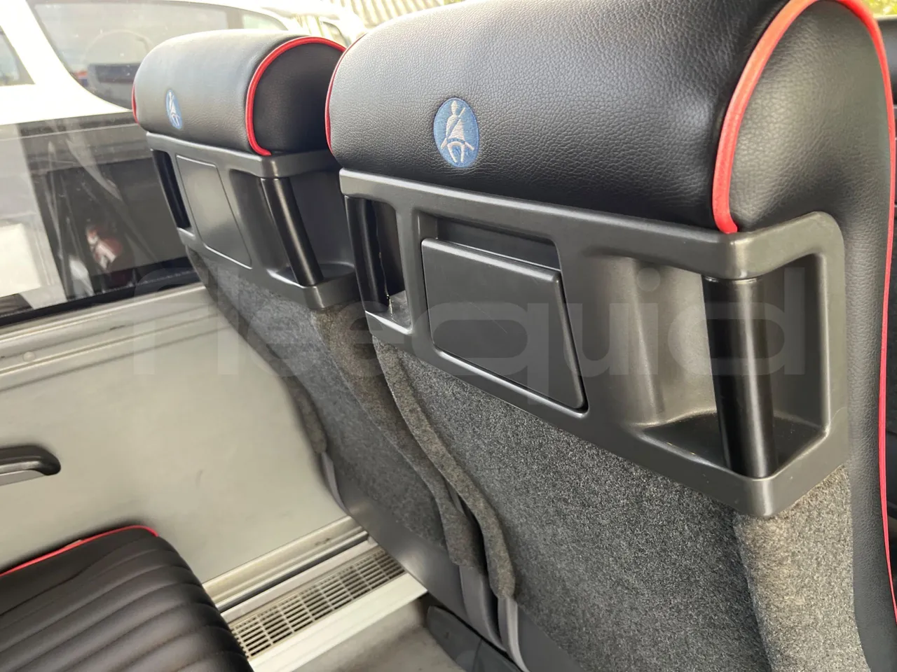 Man 18.400 HOCL 18.400 HOCL-E4-ERA(R33) - Euro4 - 294kW - 13mt - mesh detail photo