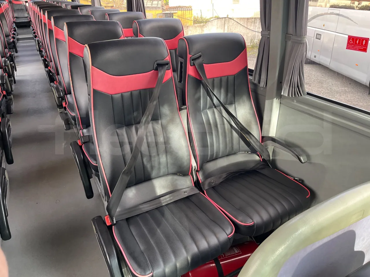 Man 18.400 HOCL 18.400 HOCL-E4-ERA(R33) - Euro4 - 294kW - 13mt - single seat detail