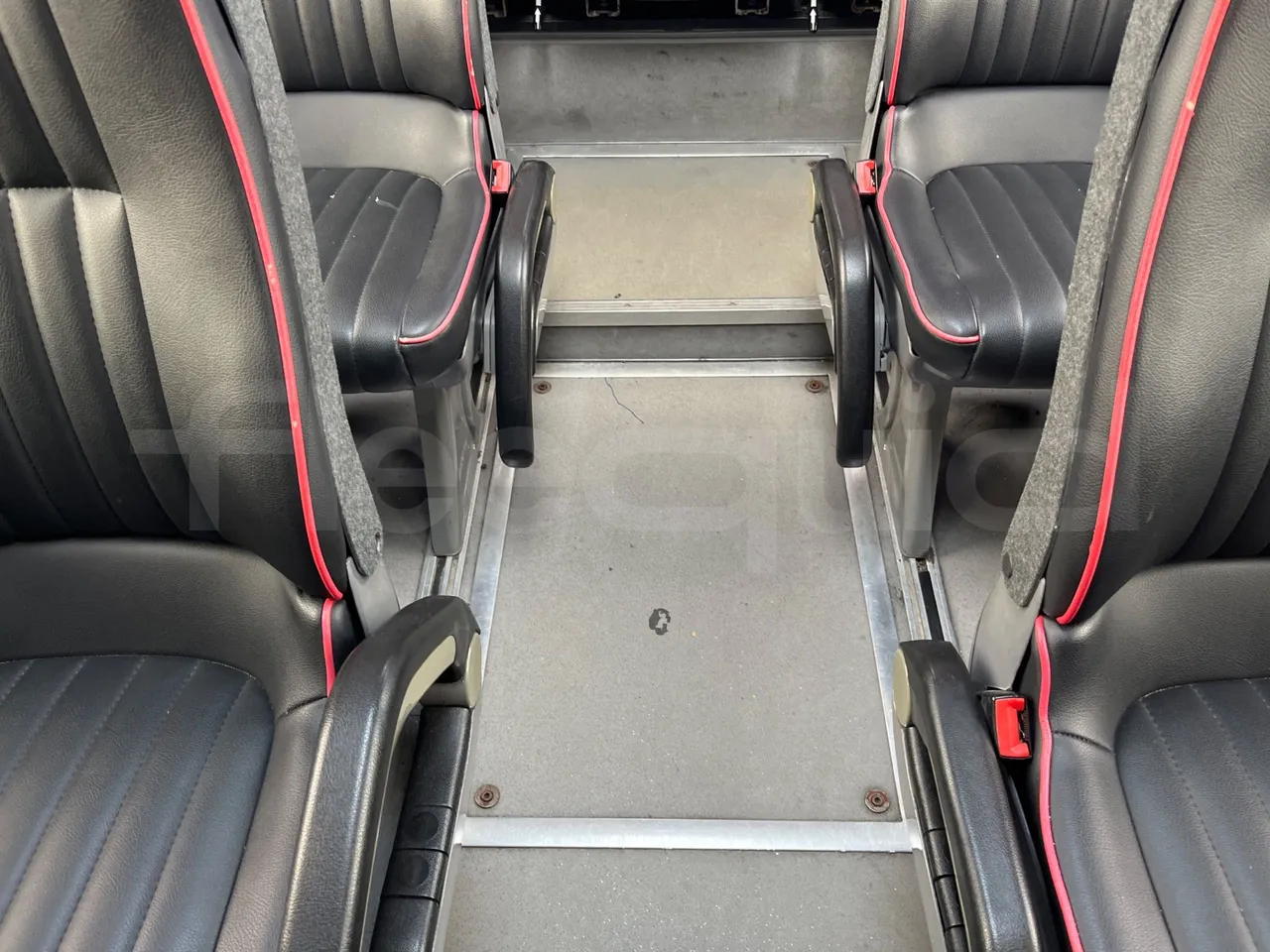 Man 18.400 HOCL 18.400 HOCL-E4-ERA(R33) - Euro4 - 294kW - 13mt - floor hatches photo