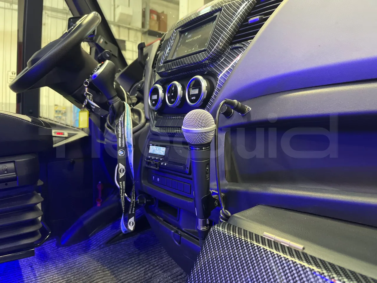 Iveco Daily 70C21/ Euro 6 - 152 Kw - 8.5 Mt - hostes microphone accessories photo