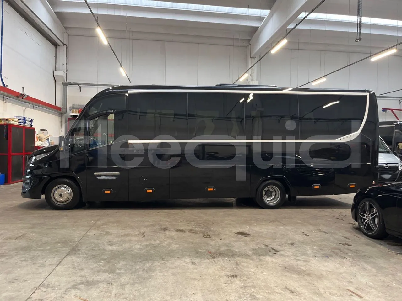 Iveco Daily 70C21/ Euro 6 - 152 Kw - 8.5 Mt - left side photo