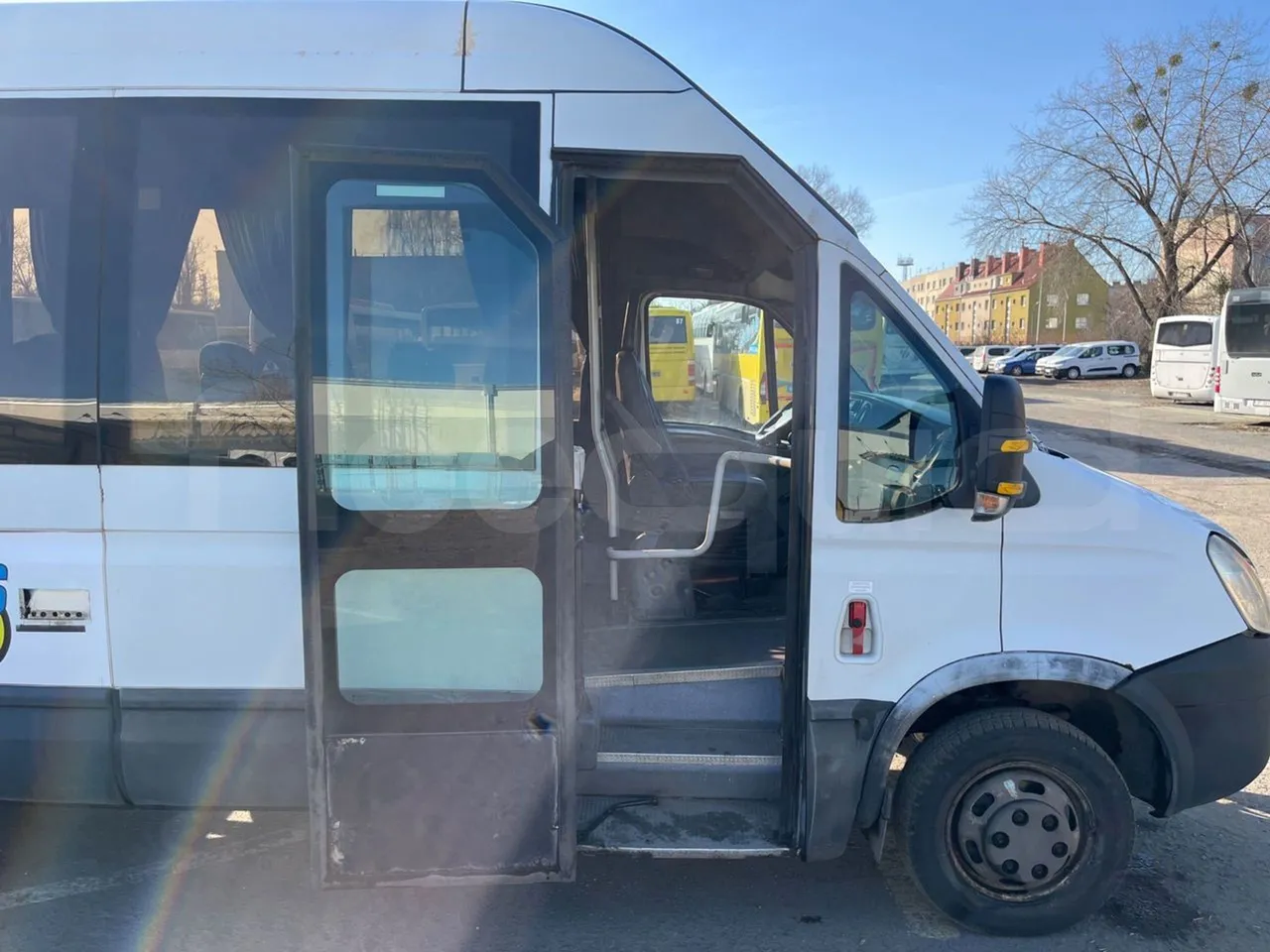 Iveco Daily C50 - EUR5 - 130kW - 7.240m - front door 1 open