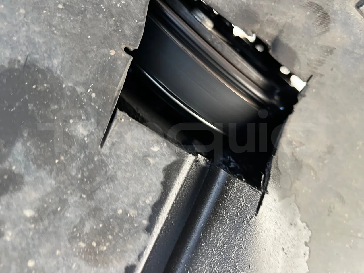 Iveco Daily C50 - EUR5 - 130kW - 7.240m - air conditioning compressor