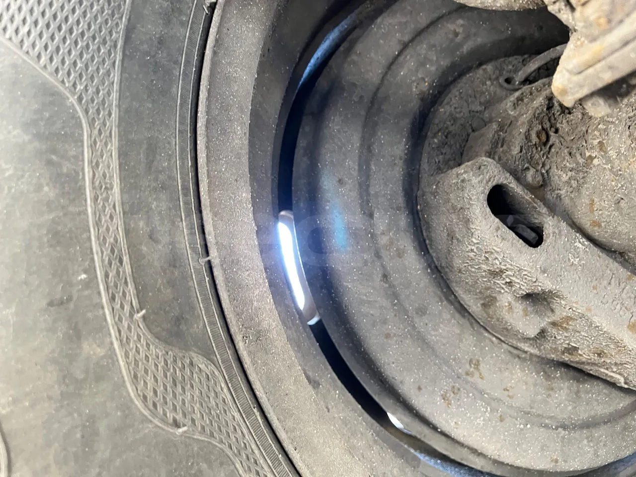 Iveco Daily C50 - EUR5 - 130kW - 7.240m - axle 2 discs left