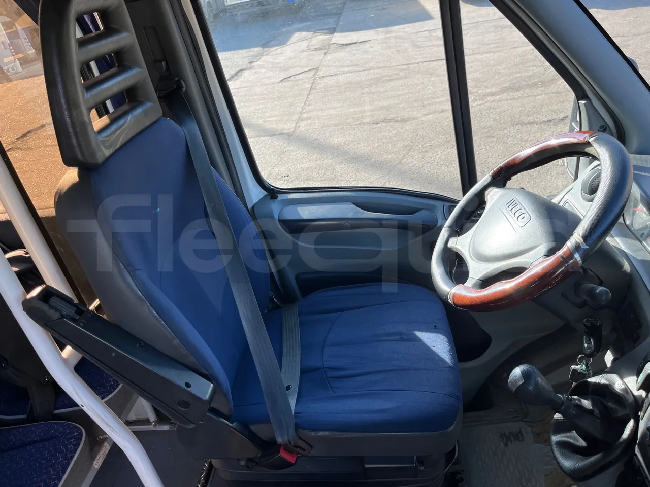 Iveco Daily C50 - EUR5 - 130kW - 7.240m - driver's seat photo