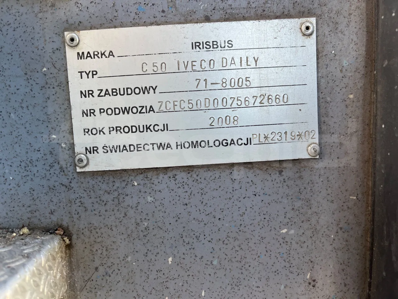 Iveco Daily C50 - EUR5 - 130kW - 7.240m - vehicle plate photo