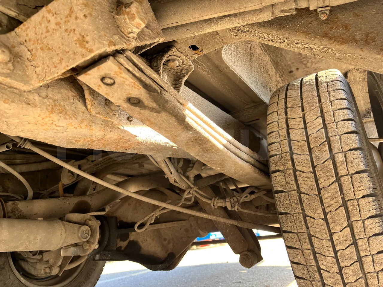 Iveco Daily C50 - EUR5 - 130kW - 7.240m - axel 3 leaf spring left