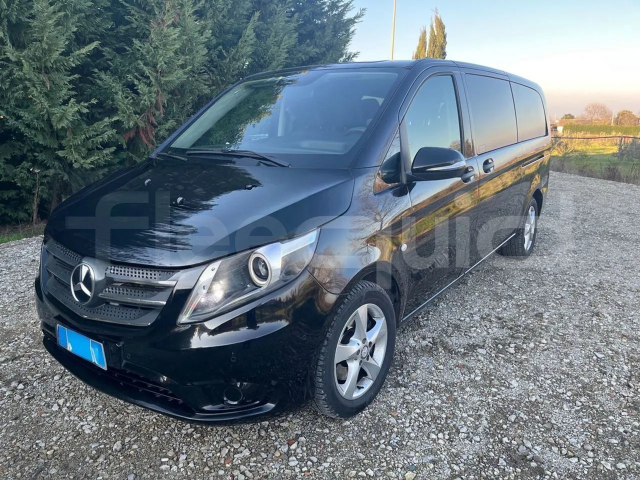 Mercedes-Benz Vito - 3/4 front left