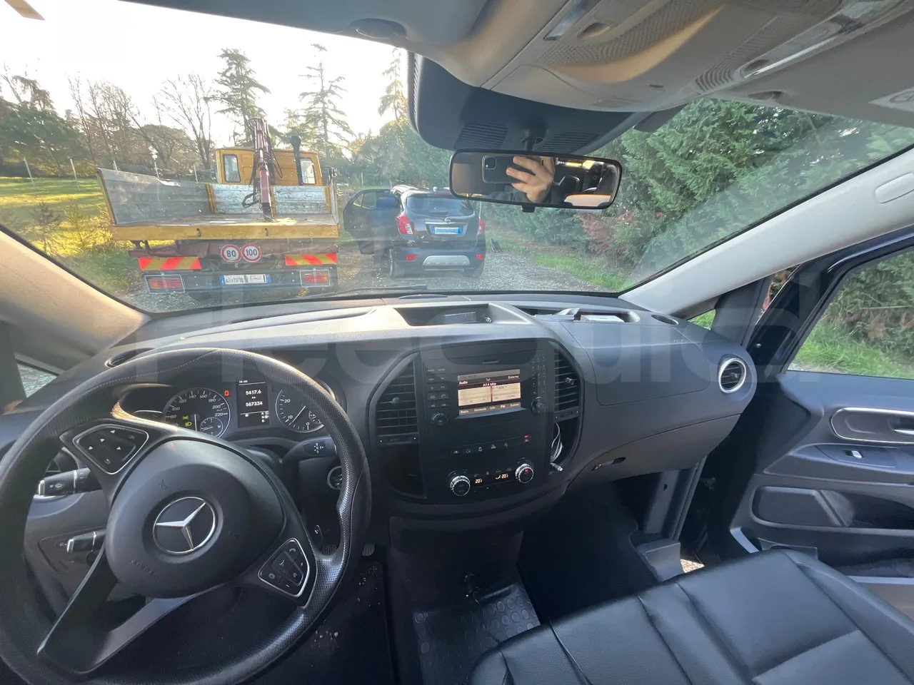 Mercedes-Benz Vito - buttons panels on