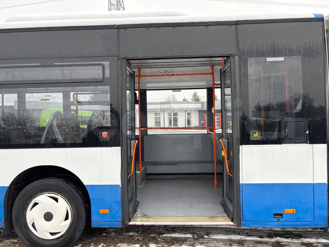 Mercedes-Benz O 530 G-EURO4 - 220kW-17.940M - front door 3 open