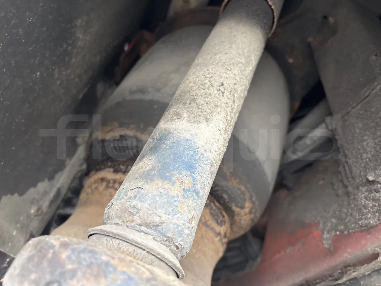 Mercedes-Benz O 530 G-EURO4 - 220kW-17.940M - axle 2 shock absorbers 2 left