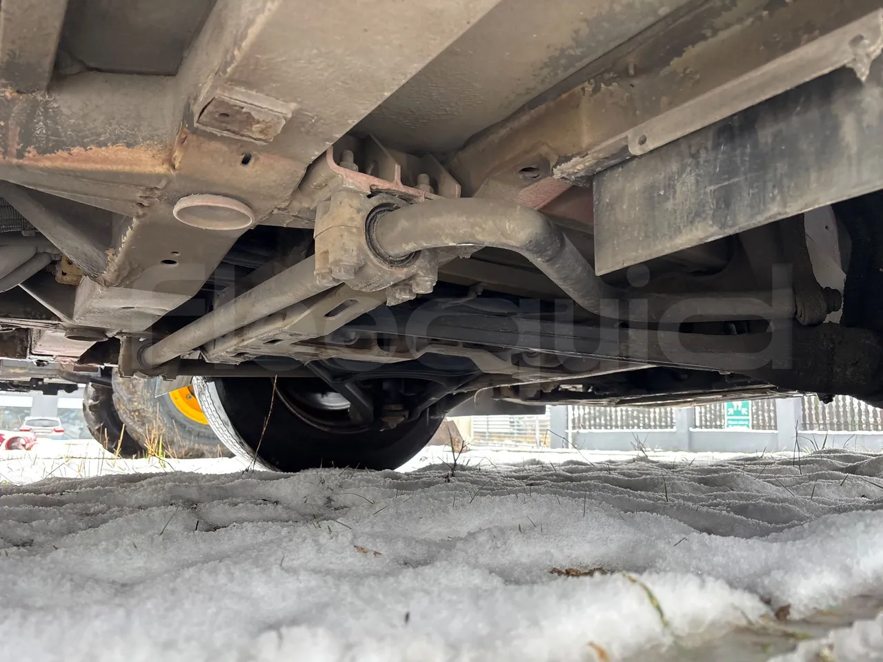 Mercedes-Benz O 530 G-EURO4 - 220kW-17.940M - front axle right side