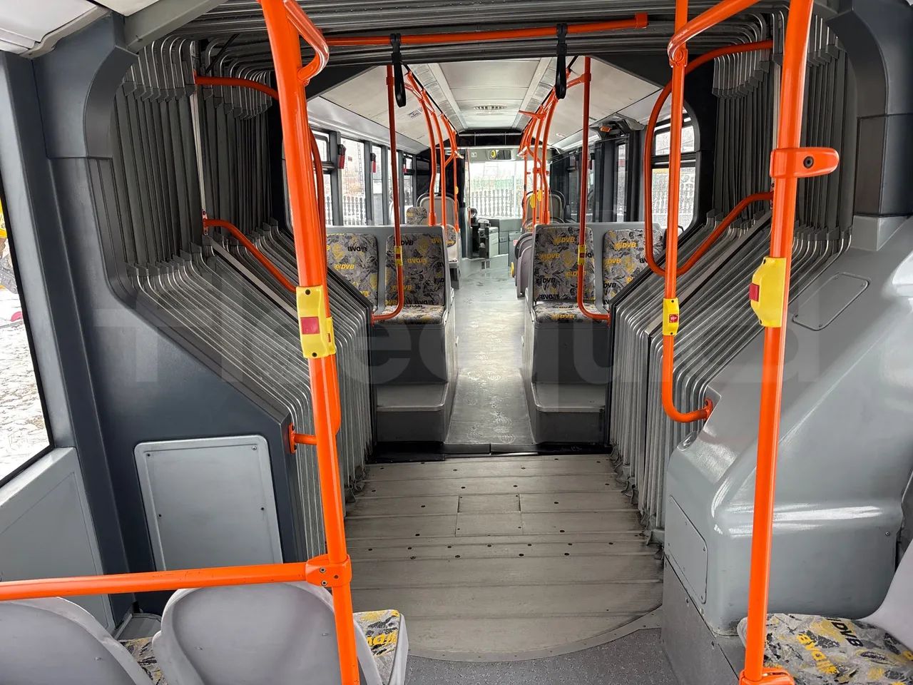 Mercedes-Benz O 530 G-EURO4 - 220kW-17.940M - turntable internal (18m)