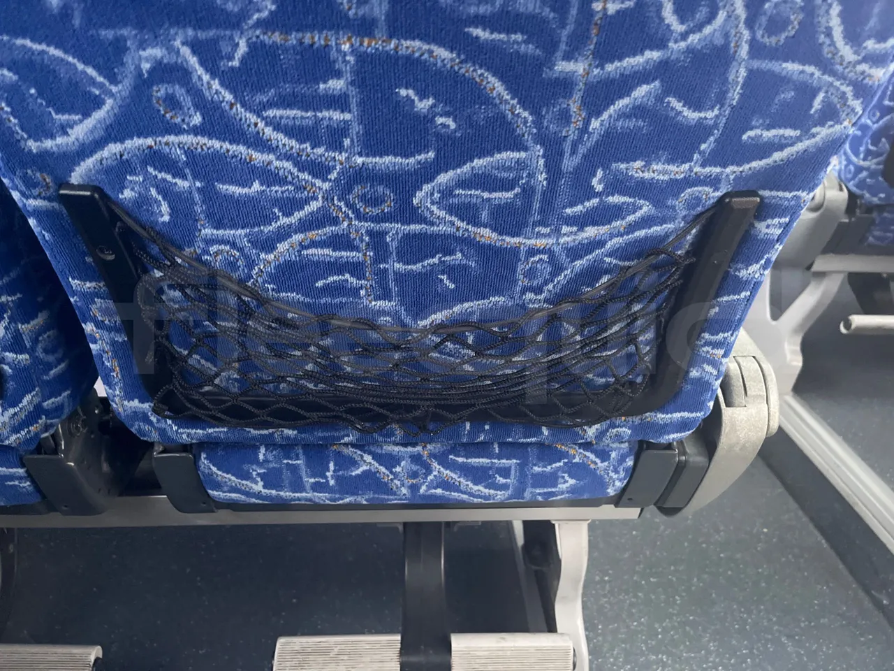 Neoplan Tourliner N2216 SHD - Euro4 - 324kW - 12mt - mesh detail photo