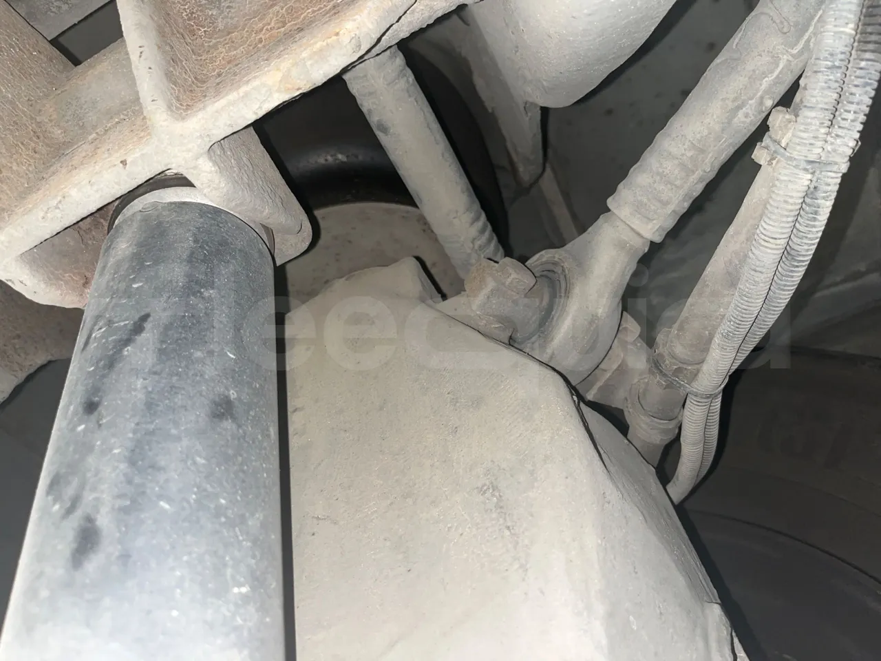 Neoplan Tourliner N2216 SHD - Euro4 - 324kW - 12mt - front air springs left