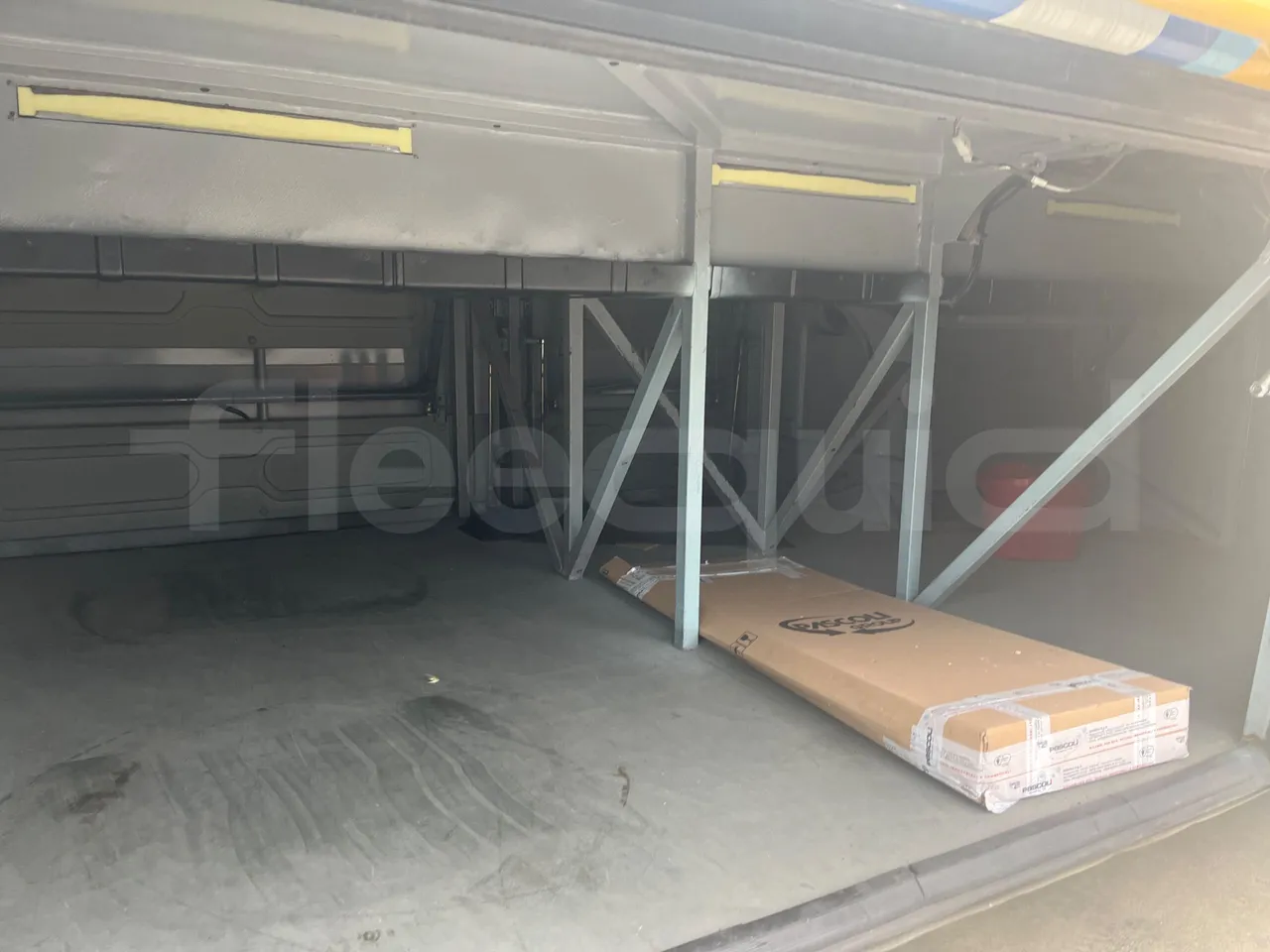 Neoplan Tourliner N2216 SHD - Euro4 - 324kW - 12mt - internal frame rust check