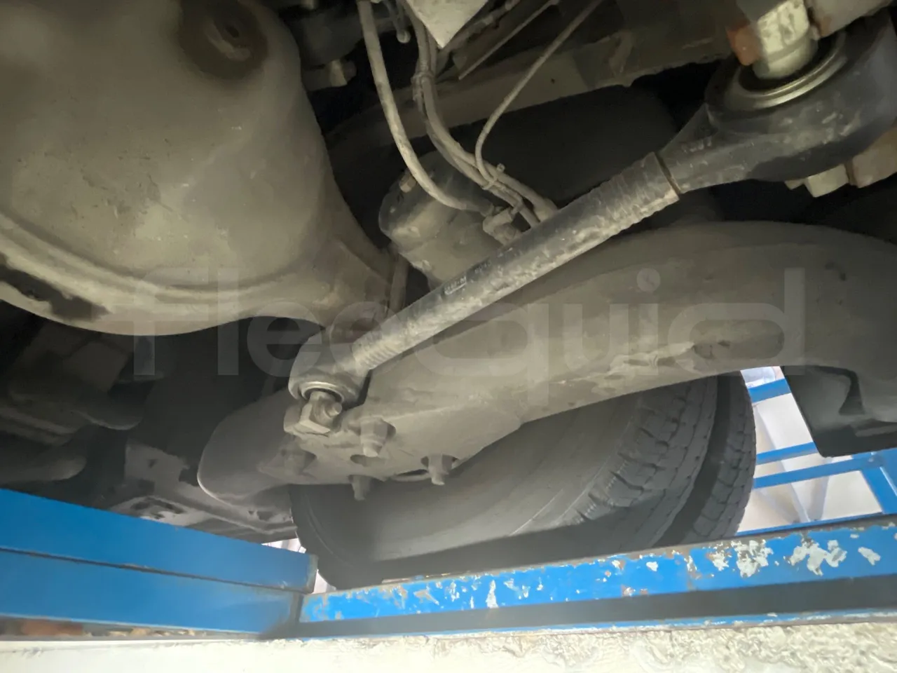 Neoplan Tourliner N2216 SHD - Euro4 - 324kW - 12mt - axle 3 left side