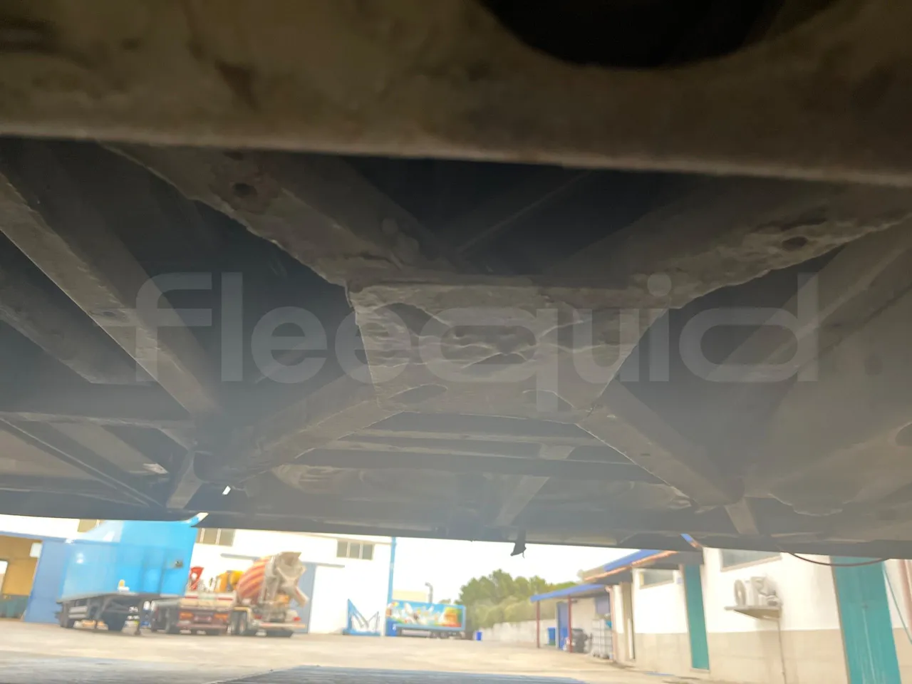 Neoplan Tourliner N2216 SHD - Euro4 - 324kW - 12mt - front undercarriage from front