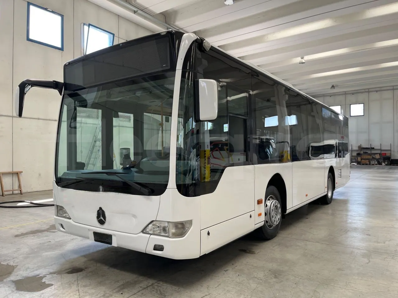 Mercedes-Benz Citaro Evobus MB0530/ Euro 5 - 210 Kw - 10,503 Mt - 3/4 front left (mandatory for bus to scrap)