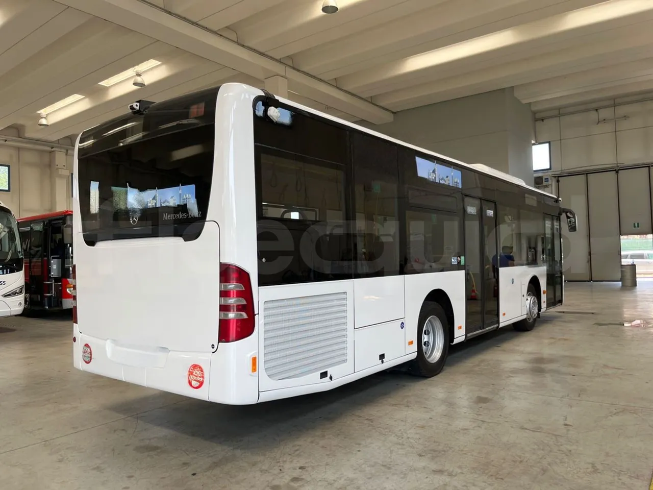 Mercedes-Benz Citaro Evobus MB0530/ Euro 5 - 210 Kw - 10,503 Mt - 3/4 right rear doors closed