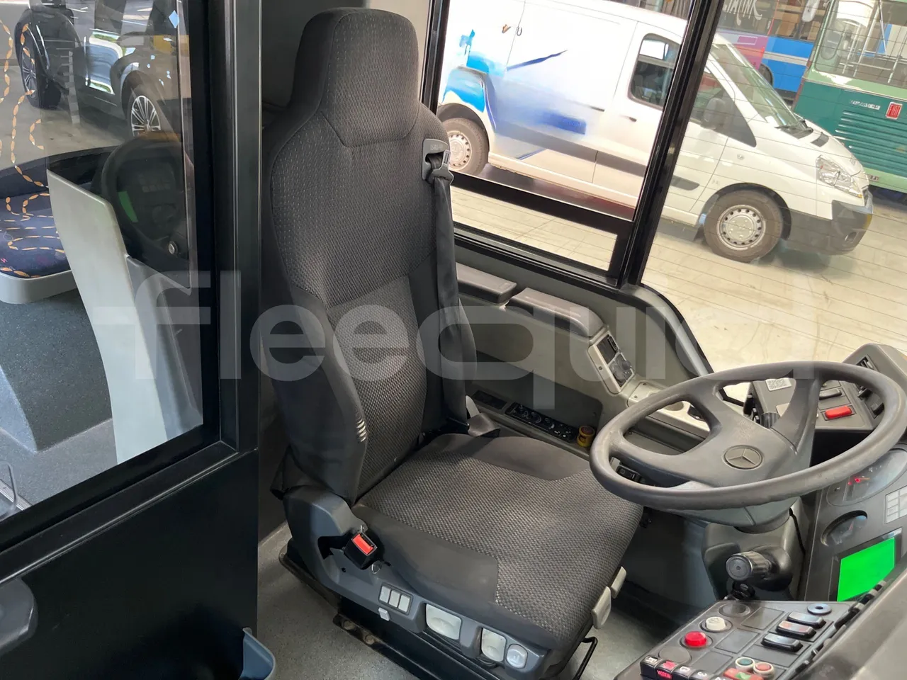 Mercedes-Benz Citaro Evobus MB0530/ Euro 5 - 210 Kw - 10,503 Mt - driver's seat photo (mandatory for bus to scrap)