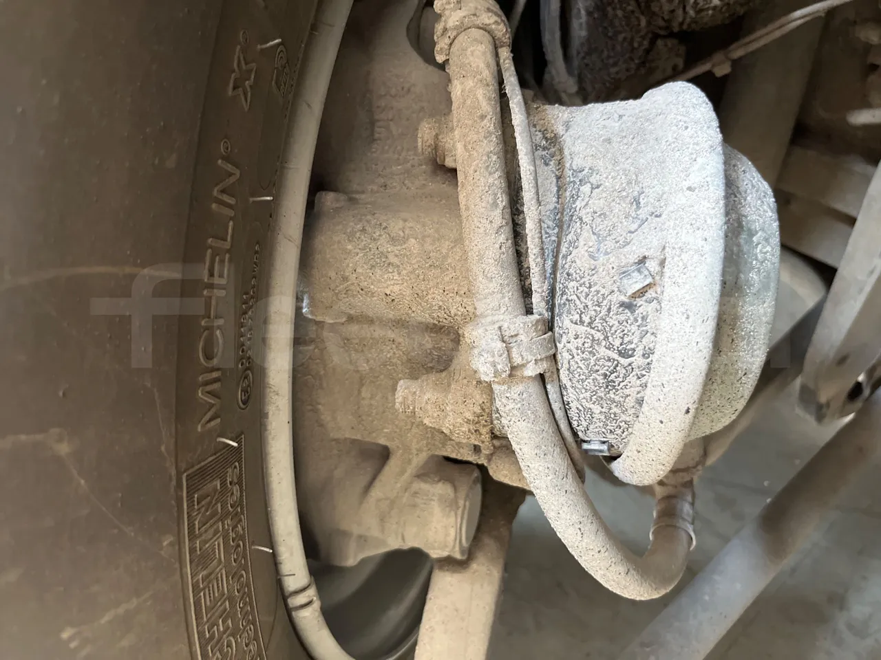 Mercedes-Benz Citaro Evobus MB0530/ Euro 5 - 210 Kw - 10,503 Mt - front brake calipers right