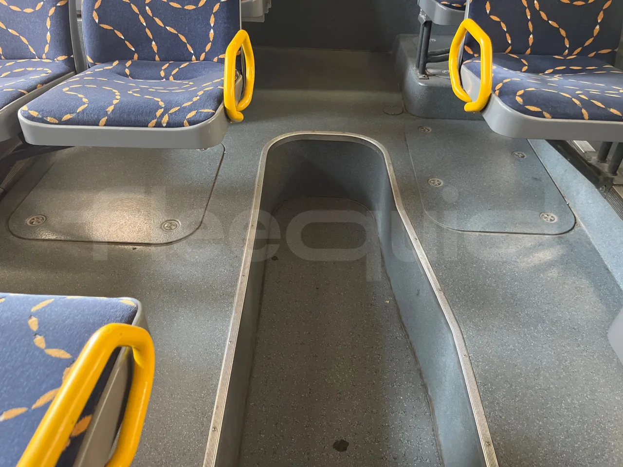 Mercedes-Benz Citaro Evobus MB0530/ Euro 5 - 210 Kw - 10,503 Mt - floor hatches photo