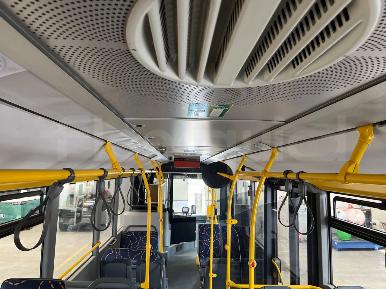 Mercedes-Benz Citaro Evobus MB0530/ Euro 5 - 210 Kw - 10,503 Mt - overhead compartments photo