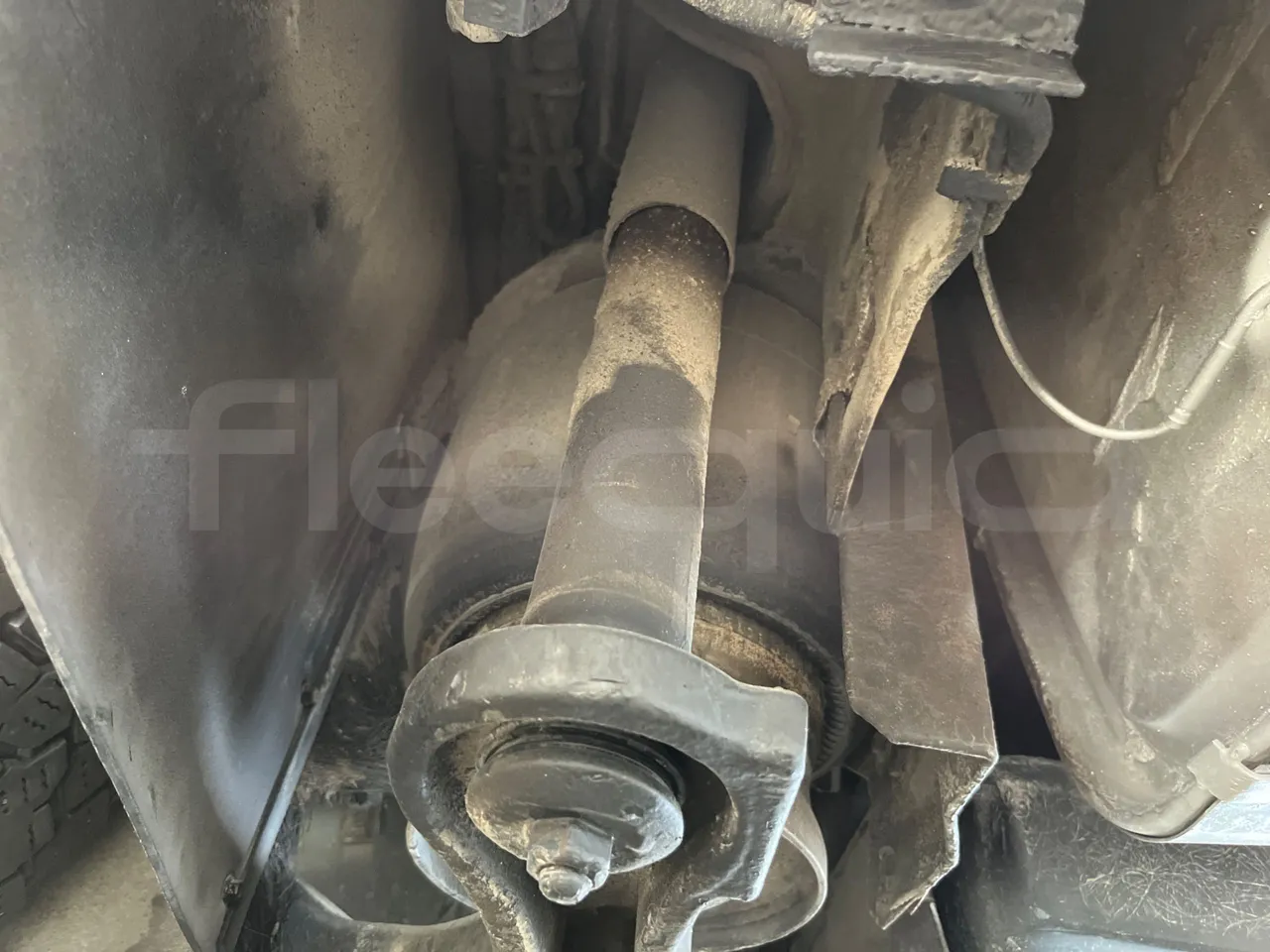 Mercedes-Benz Citaro Evobus MB0530/ Euro 5 - 210 Kw - 10,503 Mt - axle 2 shock absorbers 2 left