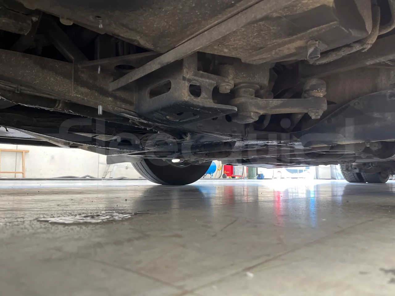Mercedes-Benz Citaro Evobus MB0530/ Euro 5 - 210 Kw - 10,503 Mt - front axle right side