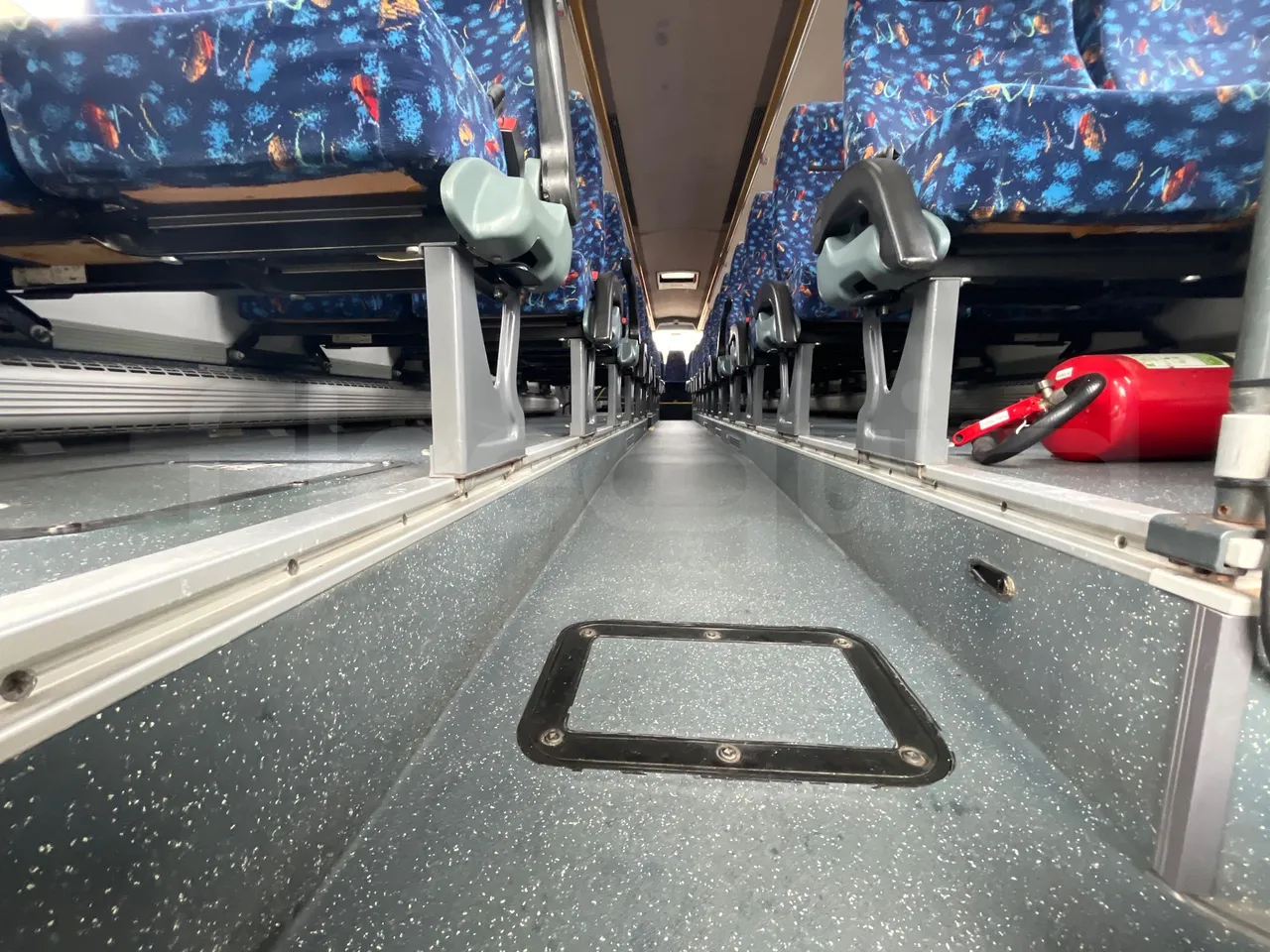 Temsa Safari RD RAT153 - EUR5 - 266kW - 12.200m - seat brackets photo