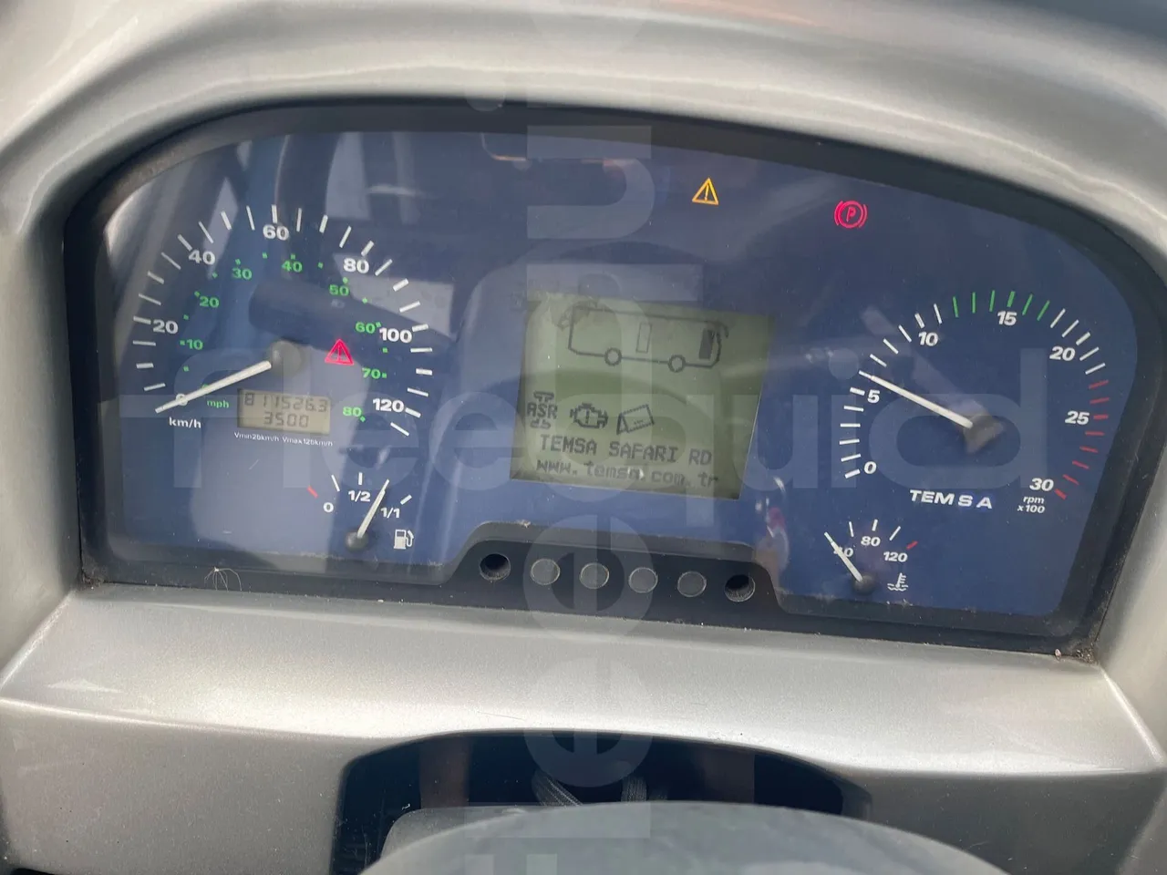 Temsa Safari RD RAT153 - EUR5 - 266kW - 12.200m - dashboard lights on