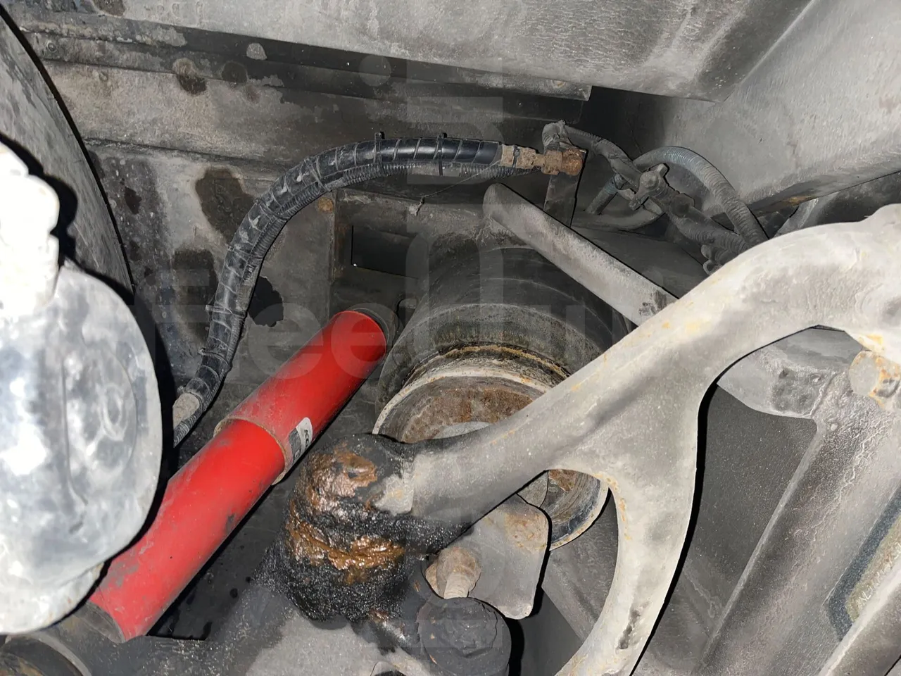 Temsa Safari RD RAT153 - EUR5 - 266kW - 12.200m - front shock absorbers right