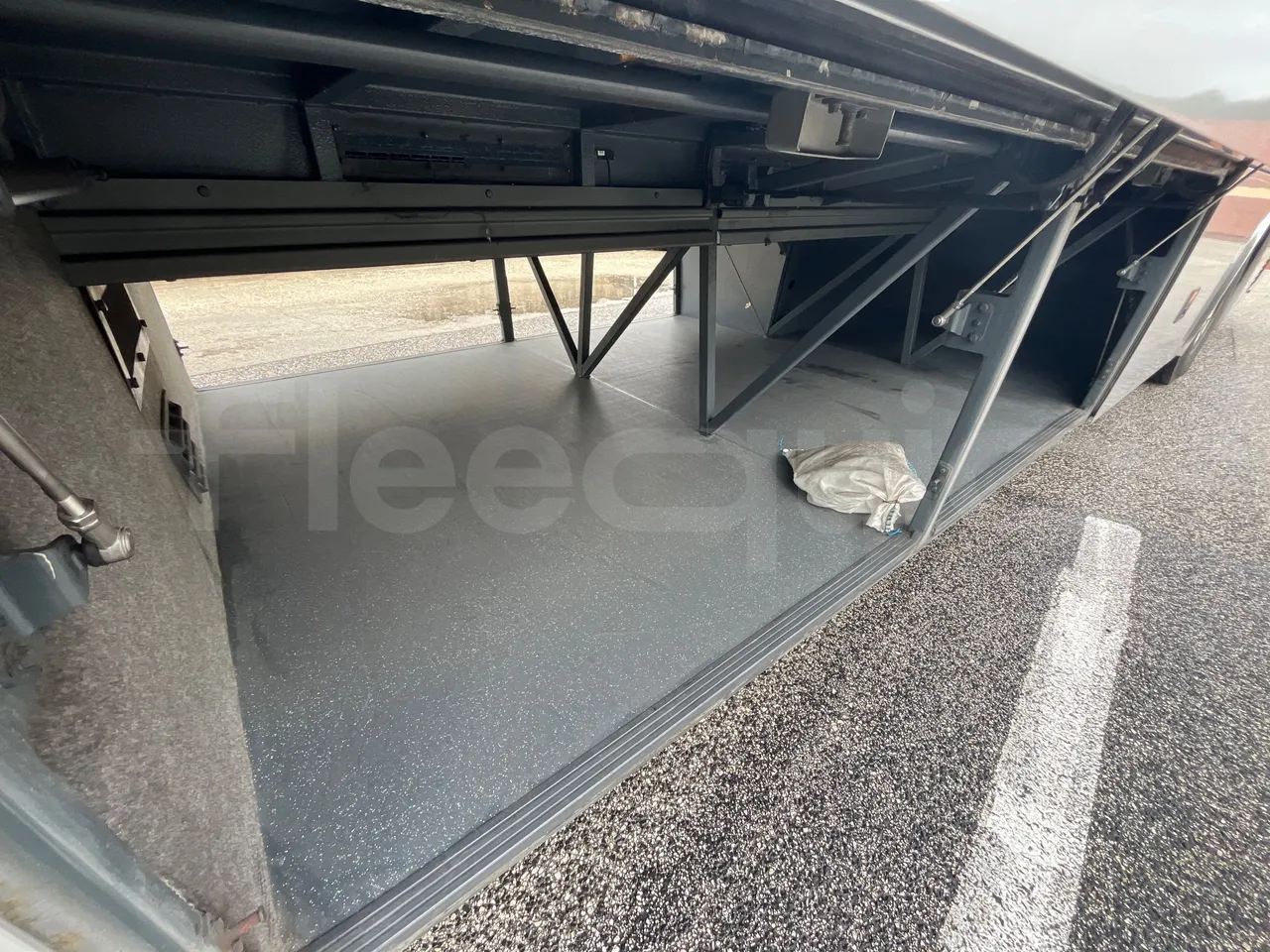 Temsa Safari RD RAT153 - EUR5 - 266kW - 12.200m - internal frame rust check