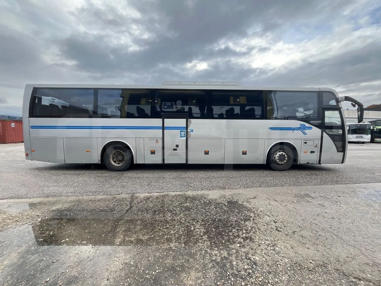 Temsa Safari RD RAT153 - EUR5 - 266kW - 12.200m - right side doors closed