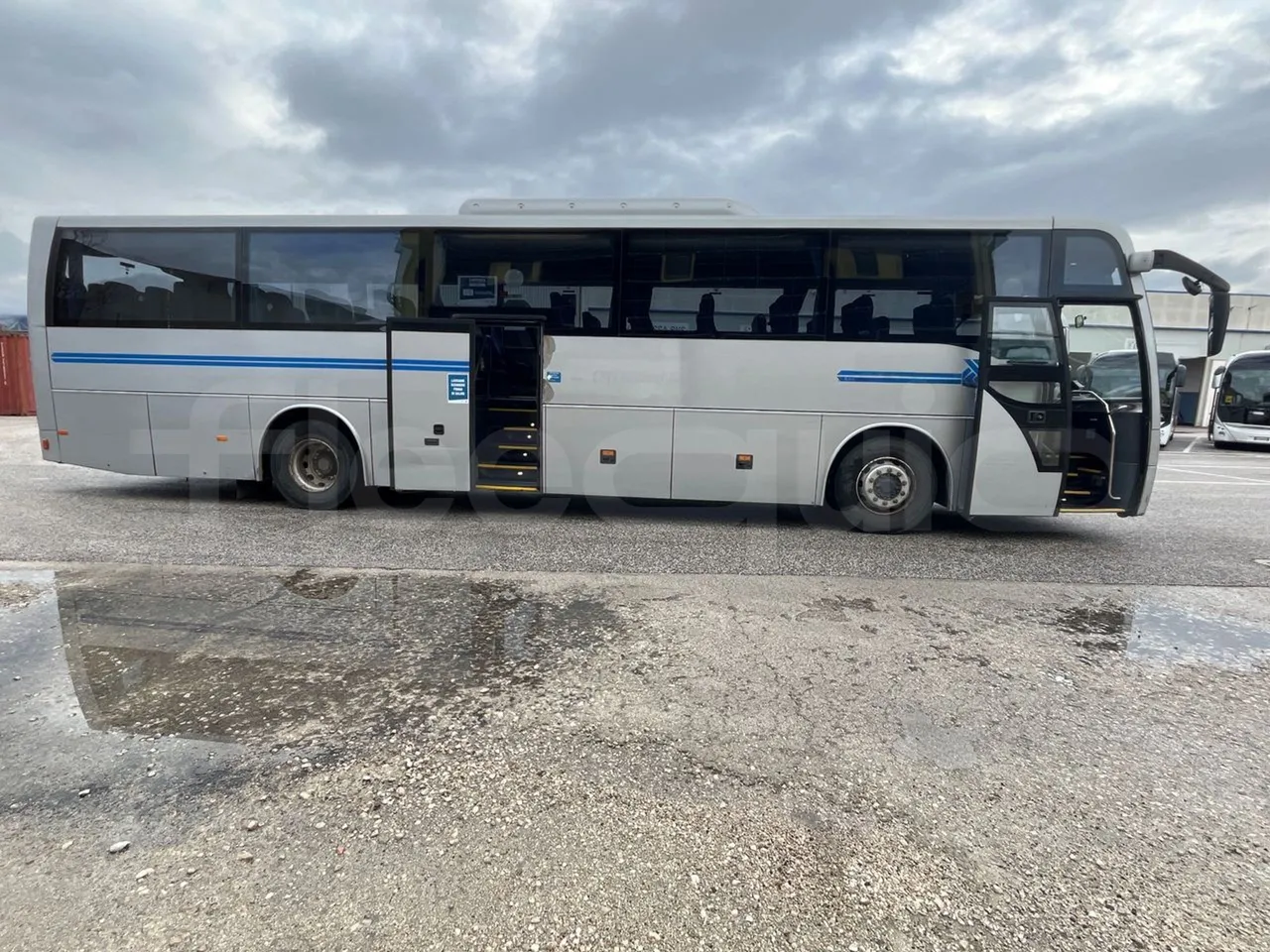 Temsa Safari RD RAT153 - EUR5 - 266kW - 12.200m - right side doors open