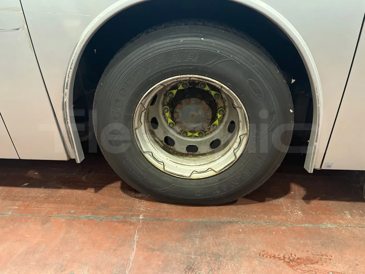 Temsa Safari RD RAT153 - EUR5 - 266kW - 12.200m - rear left tire photo