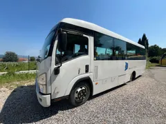 Isuzu P65 P65/ Euro 6 - 110 Kw - 7,900 Mt - 3/4 front left (mandatory for bus to scrap)