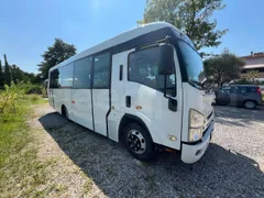 Isuzu P65 P65/ Euro 6 - 110 Kw - 7,900 Mt - 3/4 front right doors (mandatory for bus to scrap)
