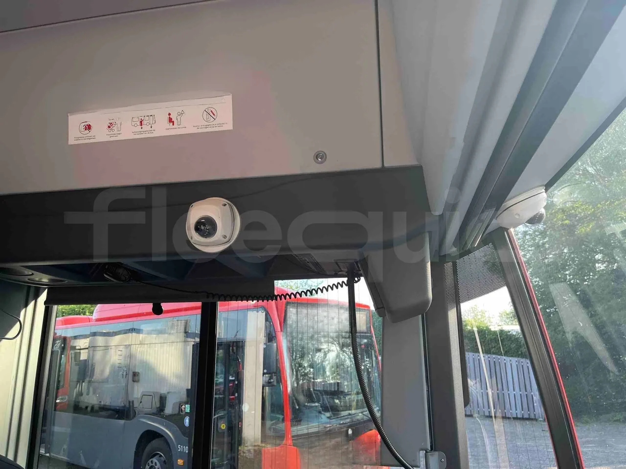 Mercedes-Benz Citaro - Roof Hatch 3